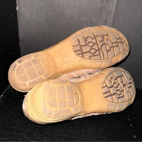 BLONDE Leather close-toed fisherman style shoe 9W - Picture 6 of 6